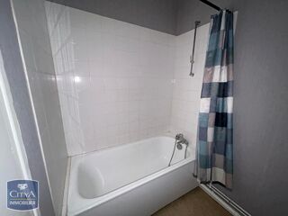  Appartement à louer 2 pièces 44 m²