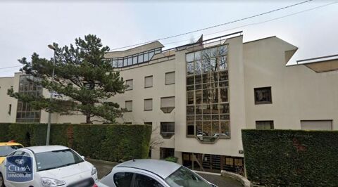  Parking / Garage � louer 