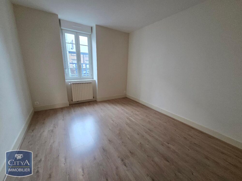 À LOUER : Appartement T3 situé 36 rue de Chateaudun à Cl....