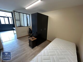  Appartement à louer 2 pièces 27 m²