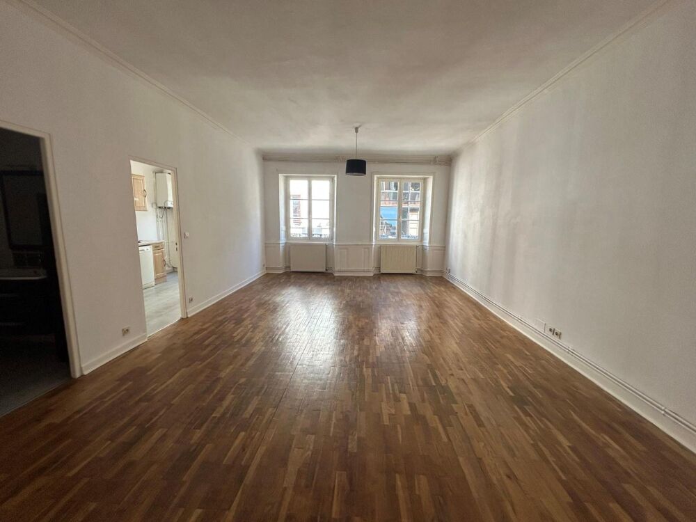 À LOUER : Appartement T3 situé à Montbéliard, dans le dé....
