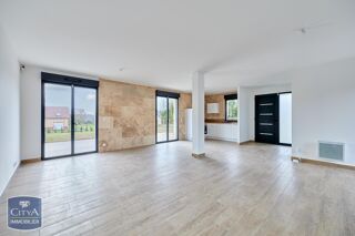  Maison à louer 4 pièces 108 m²