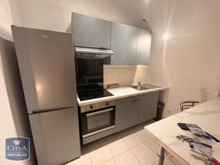  Appartement à louer 2 pièces 47 m²