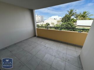  Appartement à louer 3 pièces 65 m²