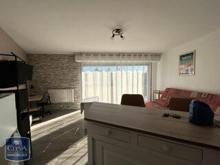  Appartement à louer 1 pièce 28 m²