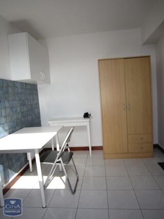  Appartement à louer 1 pièce 17 m²