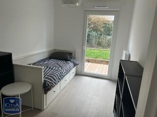  Appartement à louer 4 pièces 81 m²