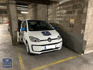  Parking / Garage à louer 