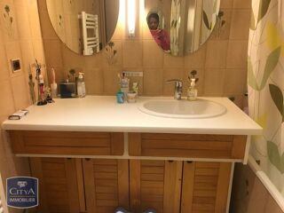  Appartement � louer 3 pi�ces 98 m�