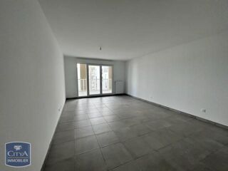  Appartement à louer 3 pièces 67 m²