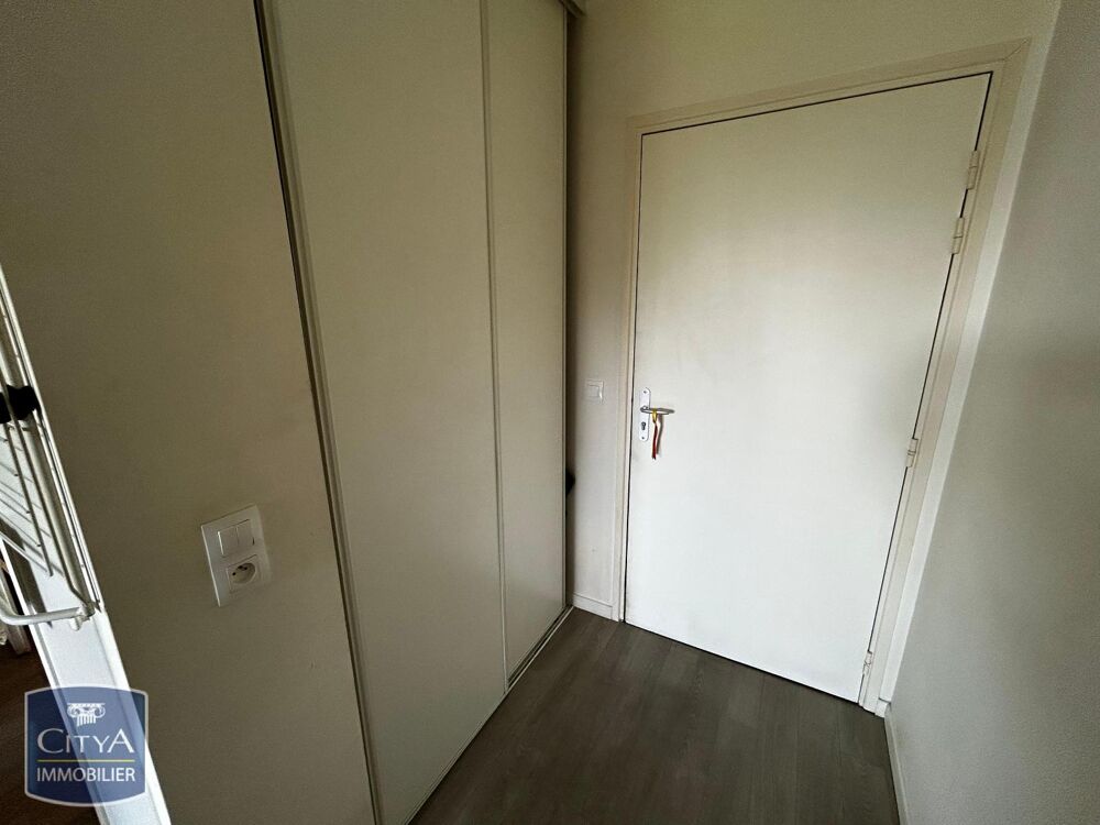 location Appartement - 1 pièce(s) - 35 m² Sainte-Geneviève-des-Bois (91700)