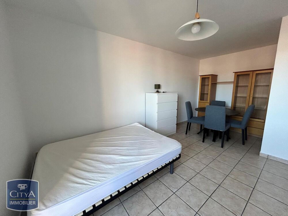 À LOUER : Appartement T1 à Rue Dumarest ST ETIENNE, 4200....