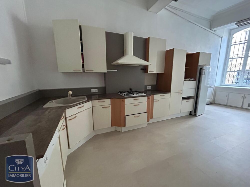 location Maison - 5 pièce(s) - 167 m² Laval (53000)