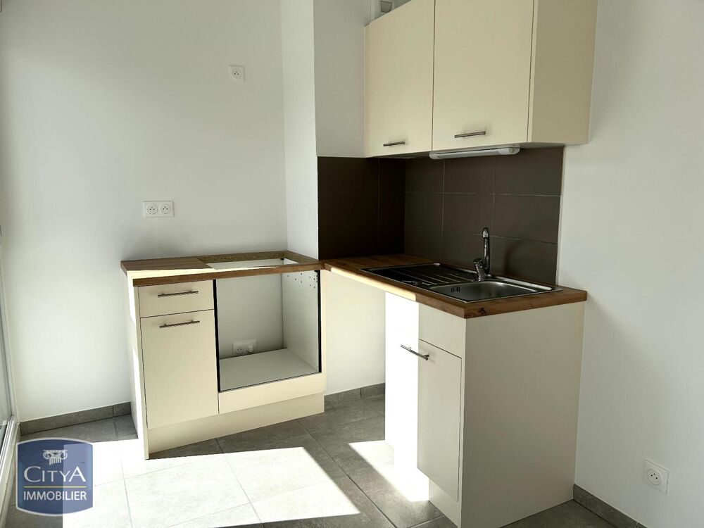 À LOUER : Appartement neuf T3 situé à Saint-Étienne, dan....