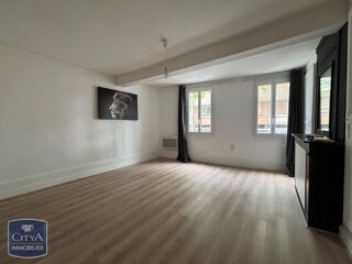  Appartement à louer 3 pièces 55 m²