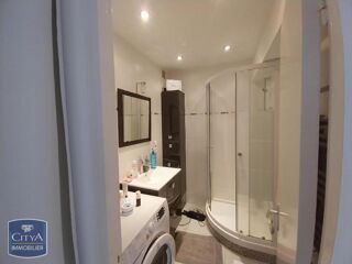  Appartement à louer 2 pièces 56 m²