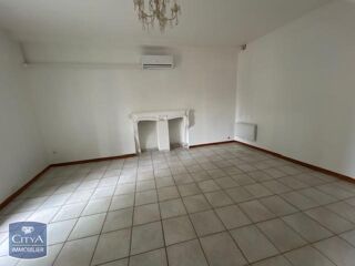 Appartement à louer 2 pièces 64 m²