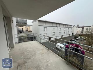  Appartement à louer 3 pièces 63 m²