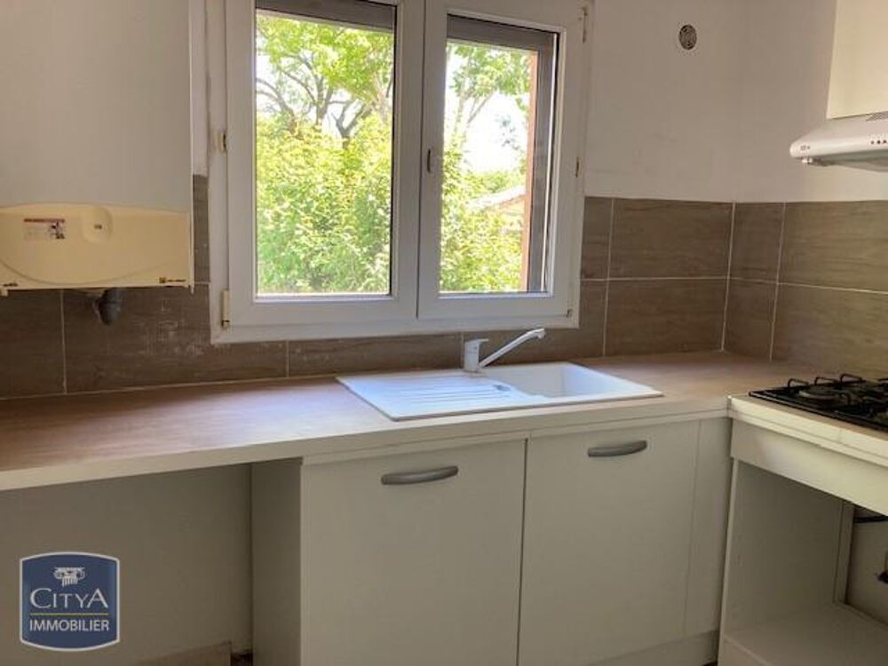 location Appartement - 3 pièce(s) - 58 m² Marignane (13700)