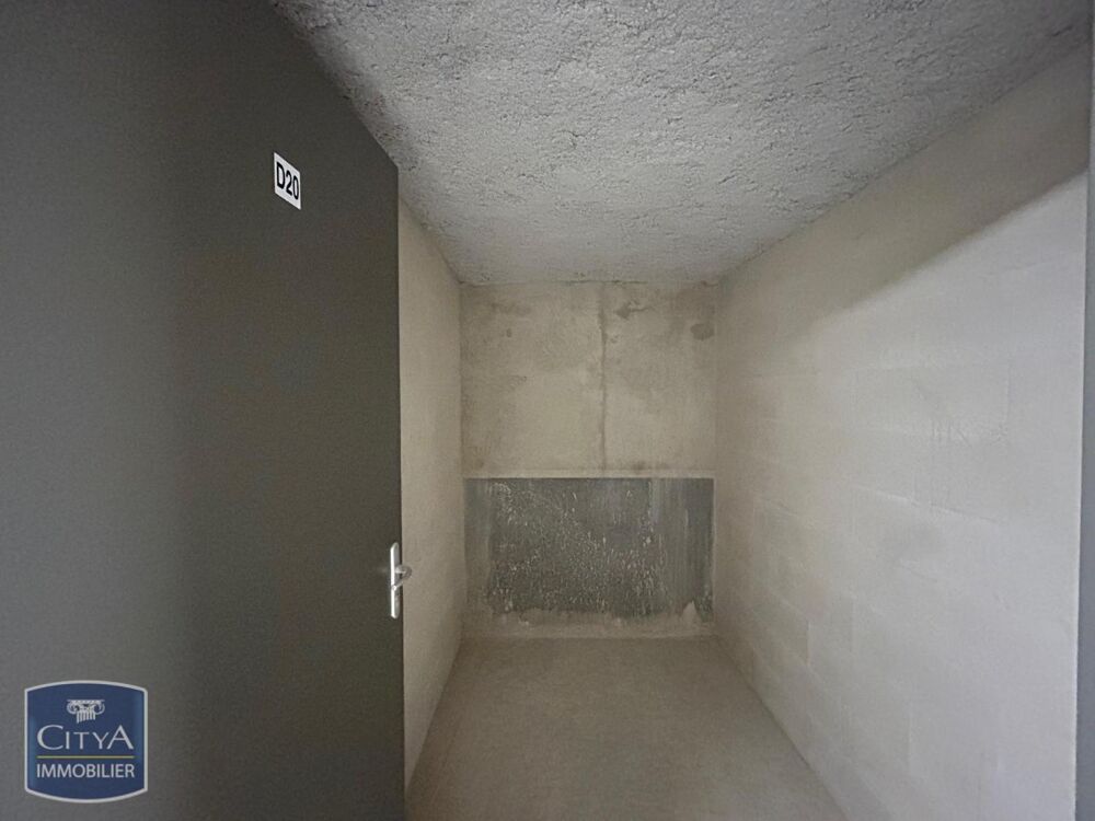 location Parking / Garage - 4 m² Antibes (06600)
