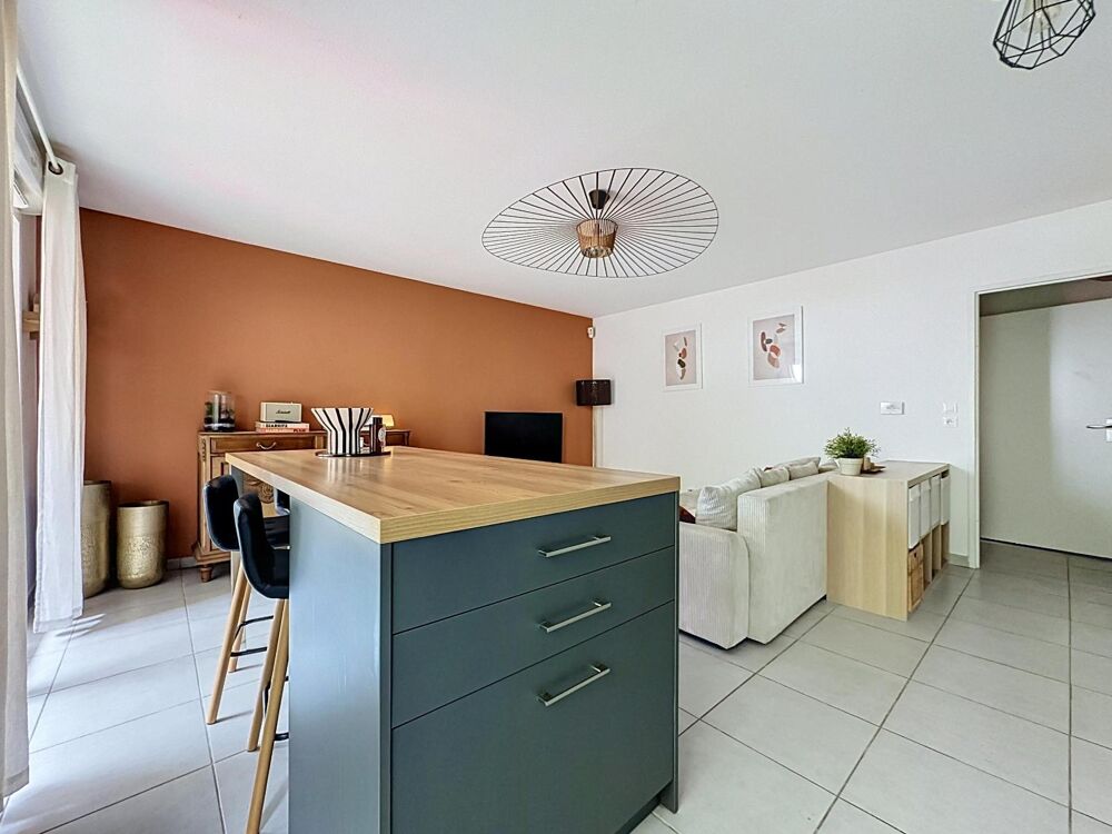 Appartement T3 61 m² avec terrasse et parking - Toulouse....