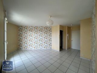  Appartement à louer 2 pièces 40 m²