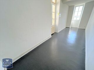  Appartement à louer 3 pièces 54 m²