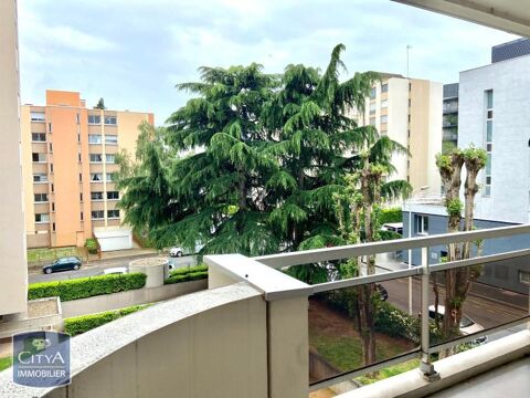  Appartement  louer 4 pices 93 m