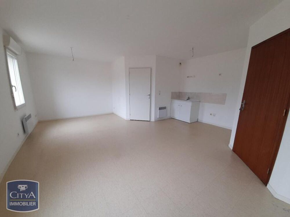 location Appartement - 1 pièce(s) - 29 m² La Suze-sur-Sarthe (72210)