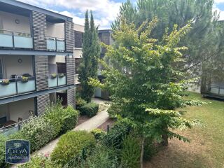  Appartement à louer 3 pièces 61 m²