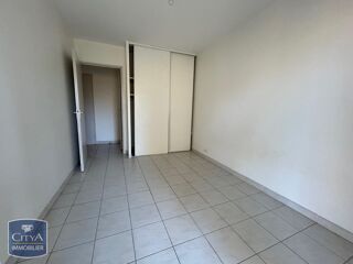  Appartement à louer 2 pièces 46 m²