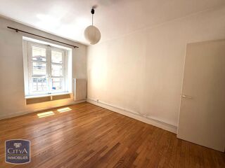  Appartement à louer 2 pièces 66 m²