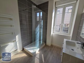  Appartement à louer 3 pièces 63 m²