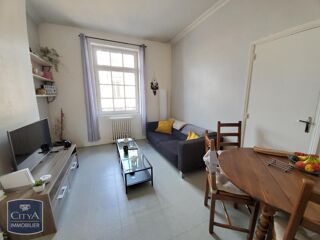  Appartement à louer 3 pièces 50 m²