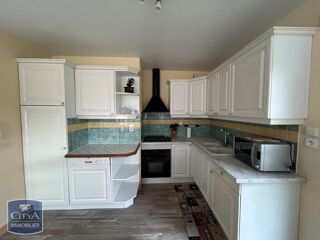  Appartement à louer 3 pièces 68 m²