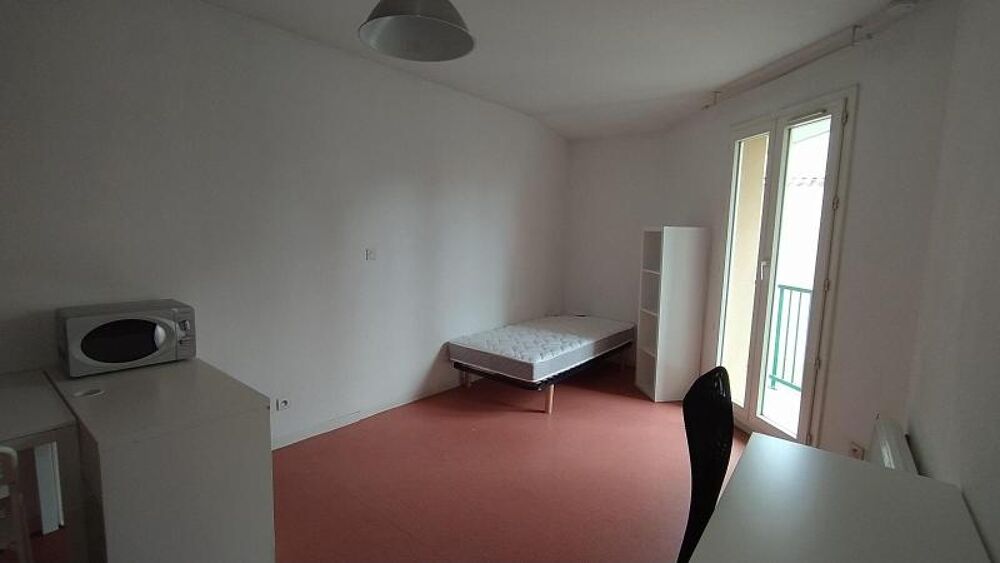 location Appartement - 1 pièce(s) - 20 m² Nimes (30900)