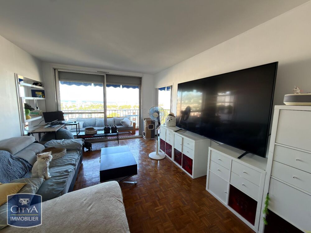 location Appartement - 2 pièce(s) - 51 m² Marseille 9