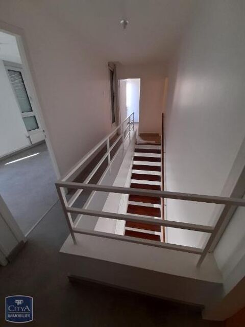  Appartement � louer 4 pi�ces 105 m�