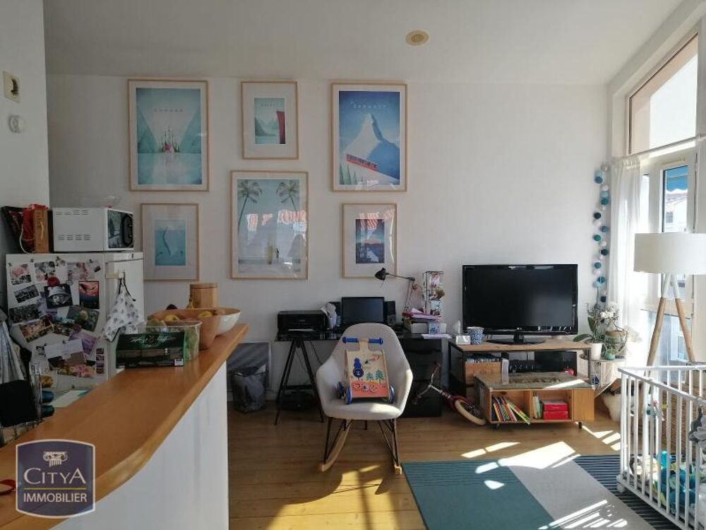 location Appartement - 2 pièce(s) - 60 m² La Rochelle (17000)