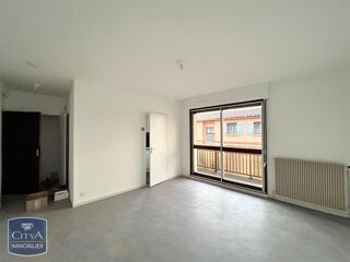  Appartement à louer 1 pièce 28 m²