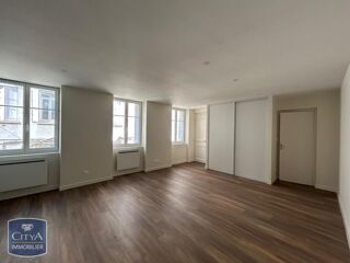  Appartement à louer 1 pièce 32 m²