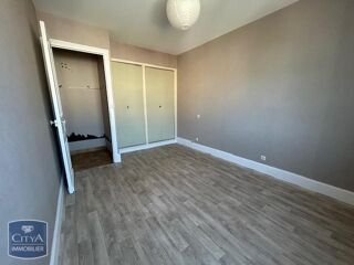  Appartement à louer 3 pièces 69 m²