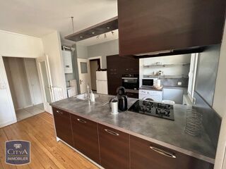  Appartement à louer 4 pièces 81 m²