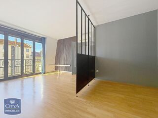  Appartement à louer 1 pièce 37 m²