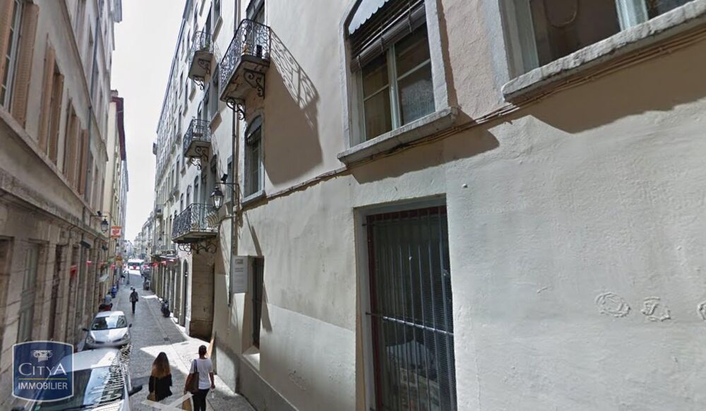 À LOUER // APPARTEMENT T2 RENOVE // 2 RUE SAINTE MARIE D....