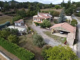  Maison  vendre 8 pices 175 m