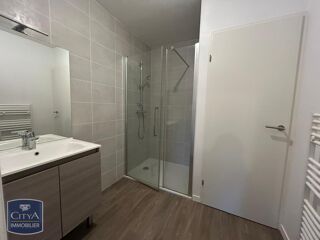  Appartement à louer 3 pièces 59 m²