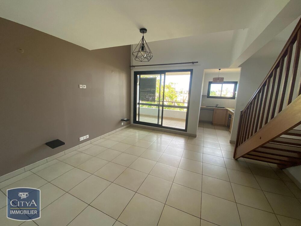 location Appartement - 3 pièce(s) - 42 m² La Possession (97419)