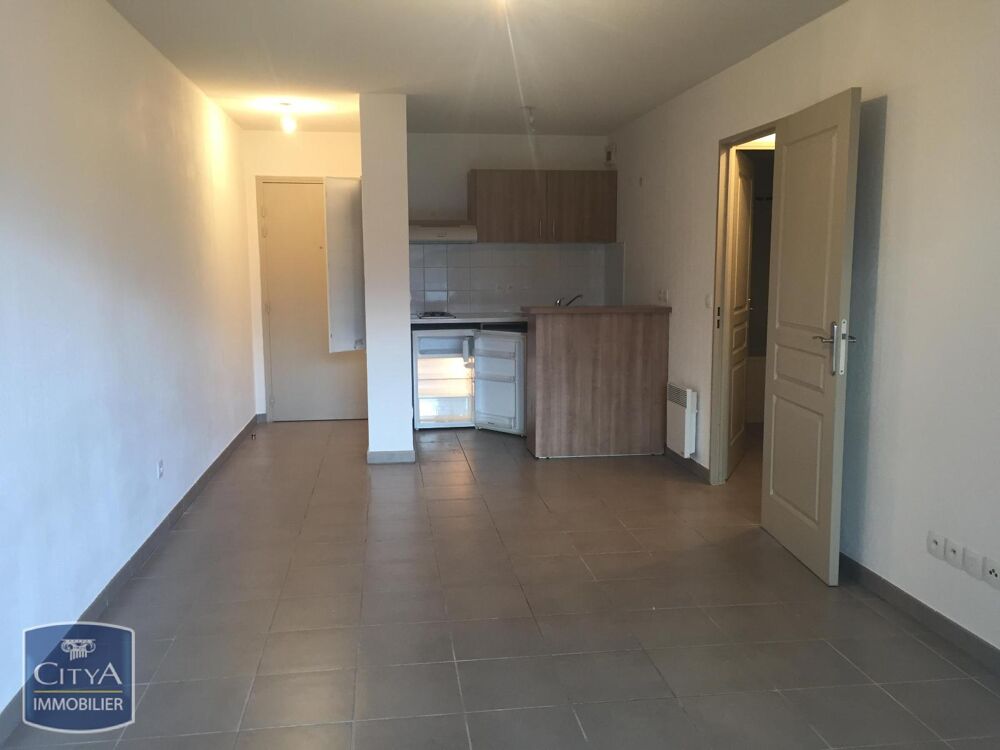 location Appartement - 2 pièce(s) - 41 m² Roquebrune-sur-Argens (83520)