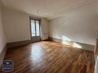  Appartement à louer 3 pièces 78 m²